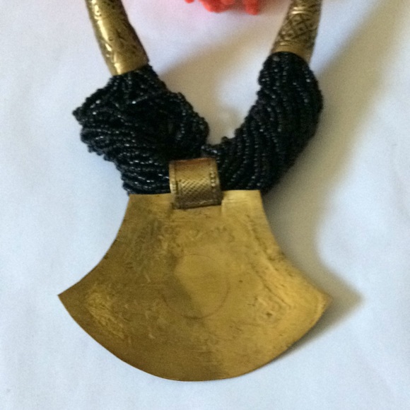 Vintage engraved brass beads necklace - Picture 4 of 5